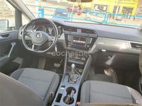 Usado VW Touran Advance 150 CV (110 kW) 2017 Blanco Monovolumen