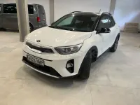 Usado Kia Stonic 110 CV (80 kW) 2018 Blanco SUV