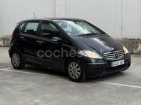 Usado Mercedes A180 Elegance 109 CV (80 kW) 2008 Negro Monovolumen