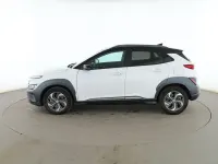 Usado Hyundai Kona 141 CV (103 kW) 2021 Blanco SUV