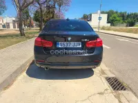Usado BMW 318 Comfort Edition 143 CV (105 kW) 2015 Negro Berlina
