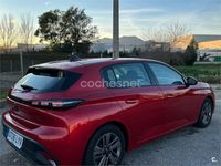 Usado Peugeot 308 Active 130 CV (95 kW) 2023 Rojo Berlina