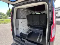 Usado Ford Transit Custom Nugget 130 CV (95 kW) 2022 Gris / plata Monovolumen