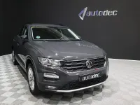Usado VW T-Roc Advance 115 CV (84 kW) 2020 Gris / plata SUV