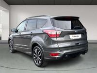 Usado Ford Kuga ST-Line 150 CV (110 kW) 2019 Gris SUV