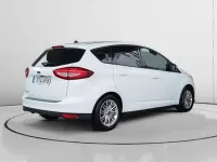 Usado Ford C-MAX 120 CV (88 kW) 2017 Blanco Monovolumen