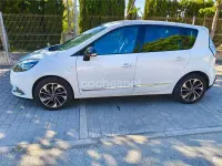Usado Renault Scenic E-Tech Bose Edition 130 CV (95 kW) 2014 Blanco Monovolumen