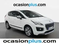 Usado Peugeot 3008 Style 120 CV (88 kW) 2015 Blanco Familiar