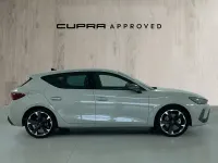 Usado Cupra Leon 204 CV (150 kW) 2025 Gris Berlina