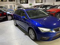 Usado Seat Leon Style 115 CV (84 kW) 2020 Azul Familiar