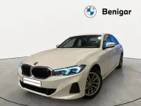 Używany BMW 318 Shadowline 150 KM (110 kW) 2024 Biały Sedan/Limuzyna