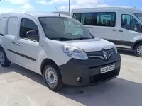 Usado Renault Kangoo 95 CV (69 kW) 2021 Blanco Monovolumen