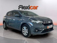 Usado Dacia Sandero Essentiel 91 CV (66 kW) 2023 Gris Berlina