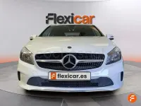 Usado Mercedes A180 109 CV (80 kW) 2017 Blanco Utilitario