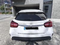 Usado Mercedes GLA200 AMG line 136 CV (100 kW) 2018 Blanco SUV
