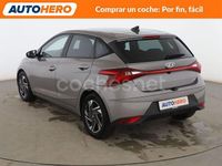 Usado Hyundai i20 101 CV (74 kW) 2022 Gris / plata Berlina