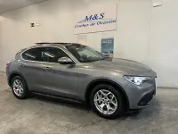 Usado Alfa Romeo Stelvio 190 CV (139 kW) 2020 Gris / plata SUV