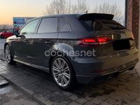 Usado Audi A3 S-Line 110 CV (80 kW) 2018 Gris / plata Berlina