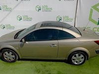 Usado Renault Mégane Cabriolet Dynamique 130 CV (95 kW) 2005 Marrón Descapotable