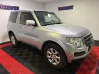 Usado Mitsubishi Montero 190 CV (139 kW) 2016 Gris / plata SUV
