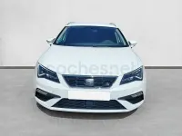 Usado Seat Leon FR 150 CV (110 kW) 2019 Blanco Familiar