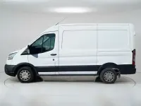 Usado Ford Transit Trend 131 CV (96 kW) 2021 Blanco Van