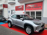 Usado Toyota Yaris Cross Style 125 CV (91 kW) 2023 Gris / plata SUV