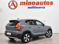 Usado Volvo XC40 Momentum 262 CV (192 kW) 2020 Gris / plata SUV