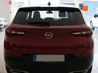 Usado Opel Grandland X Design & Tech 131 CV (96 kW) 2021 Rojo burdeos SUV