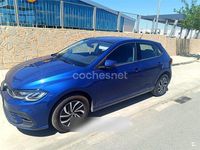 Usado VW Polo Life 95 CV (69 kW) 2022 Azul Berlina