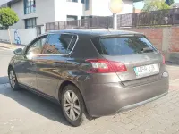 Usado Peugeot 308 Style 110 CV (80 kW) 2015 Beige Berlina