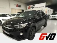 Usado Kia Stonic 120 CV (88 kW) 2020 Negro SUV