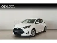 Usado Toyota Yaris 125 CV (91 kW) 2022 Blanco Utilitario