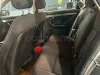 Usado Audi A4 140 CV (102 kW) 2005 Gris / plata Berlina