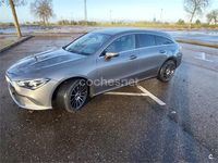 Usado Mercedes CLA200 Shooting Brake 150 CV (110 kW) 2020 Gris / plata Familiar