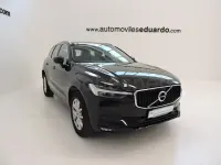 Usado Volvo XC60 Momentum 197 CV (144 kW) 2021 Negro SUV