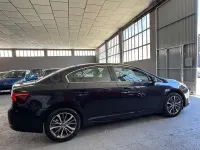 Usado Toyota Avensis Advance 143 CV (105 kW) 2015 Azul Berlina
