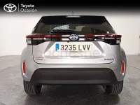 Usado Toyota Yaris Cross Style 116 CV (85 kW) 2022 Gris / plata SUV