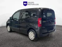 Usado Peugeot TePee Access 75 CV (55 kW) 2013 Negro Familiar