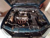 Usado Mitsubishi Galant 136 CV (100 kW) 2001 Azul Berlina