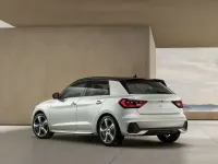 Nuevo Audi A1 Sportback 116 CV (85 kW) 2026 Plateado Utilitario