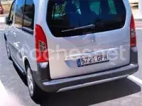 Usado Peugeot Partner Tepee 90 CV (66 kW) 2009 Gris / plata Monovolumen
