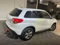 Usado Suzuki Vitara 120 CV (88 kW) 2017 Blanco SUV