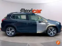 Usado Peugeot 2008 Allure 120 CV (88 kW) 2019 Gris SUV