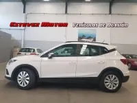 Usado Seat Arona Style 115 CV (84 kW) 2020 Blanco SUV