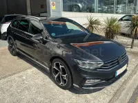 Usado VW Passat R-line 150 CV (110 kW) 2022 Negro Familiar
