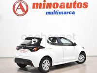 Usado Toyota Yaris Hybrid Business Edition 116 CV (85 kW) 2021 Blanco Utilitario