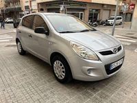 Usado Hyundai i20 Classic 77 CV (56 kW) 2010 Gris Utilitario
