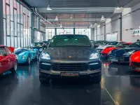 Usado Porsche Cayenne 440 CV (323 kW) 2019 Gris / plata SUV