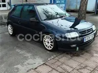 Usado Citroën Saxo 90 CV (66 kW) 1999 Azul Utilitario